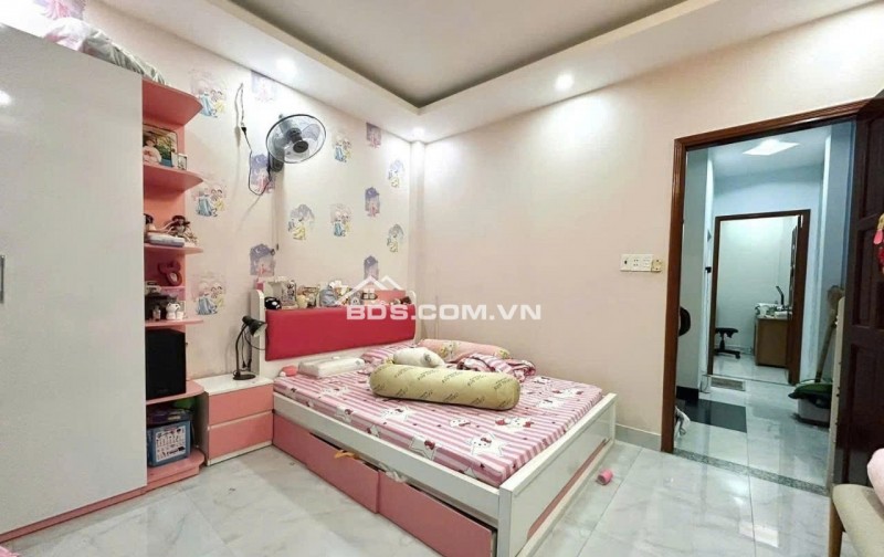 Nhà Ngay khu VIP Ẩm Thực Phan Xích Long Phường 3, Phú Nhuận, 4 Tầng 40m2, 4PN. Nhỉnh 7 Tỷ